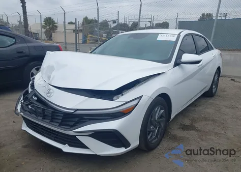 2024 Hyundai Elantra Sel из США, поврежденный, VIN KMHLM4DG4RU806568